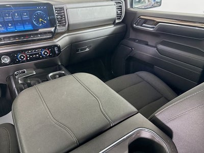 2024 Chevrolet Silverado 1500 LT Trail Boss w/ TRAILERING PACKAGE