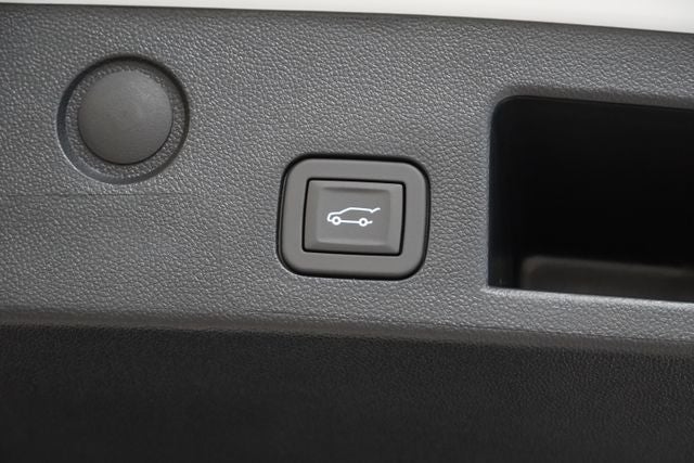 2026 Chevrolet Equinox LT - Photo 12