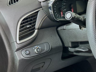 2019 Chevrolet Trax LT w/ APPLE CARPLAY