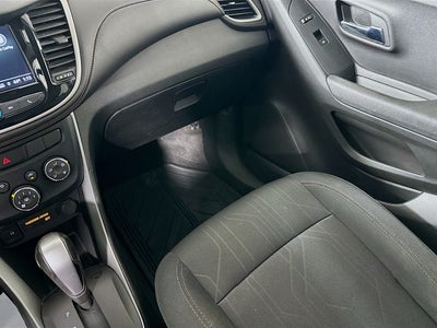 2019 Chevrolet Trax LT w/ APPLE CARPLAY