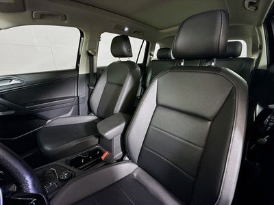 2019 Volkswagen Tiguan 2.0T SE 4Motion w/ HEATED SEATS