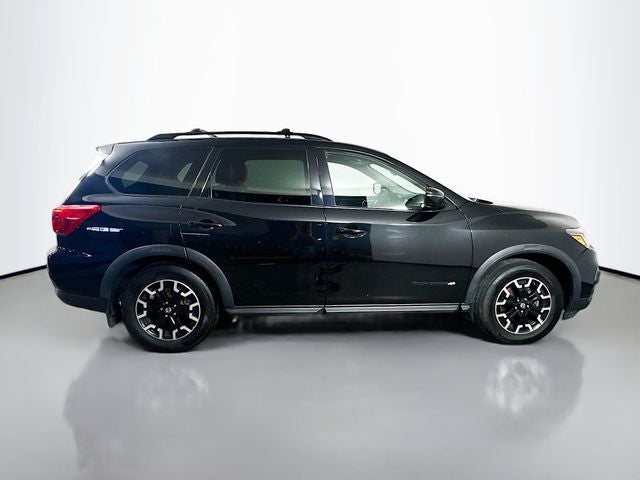 2020 Nissan Pathfinder SV 4WD w/ TRAILERING PKG