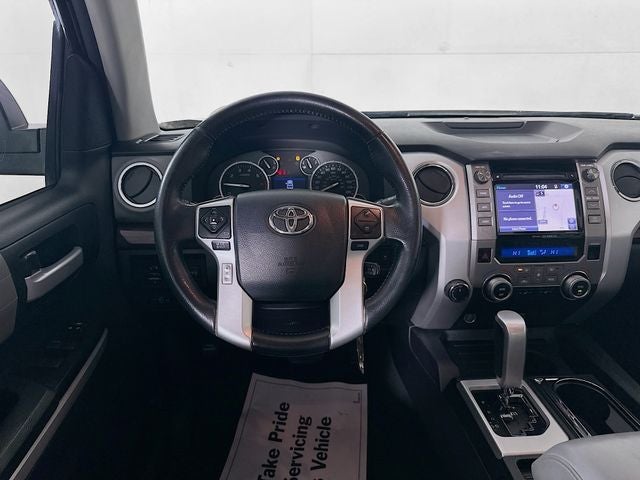 2015 Toyota Tundra Limited CrewMax w/ HEATED LEATHER