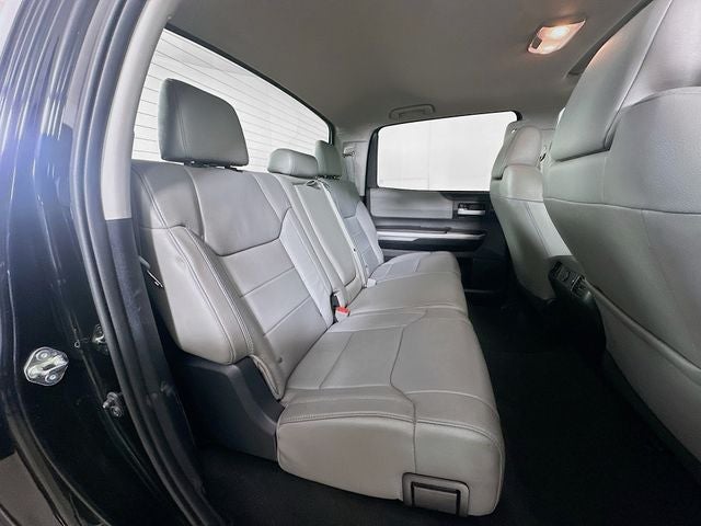 2015 Toyota Tundra Limited CrewMax w/ HEATED LEATHER