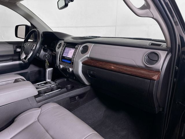 2015 Toyota Tundra Limited CrewMax w/ HEATED LEATHER