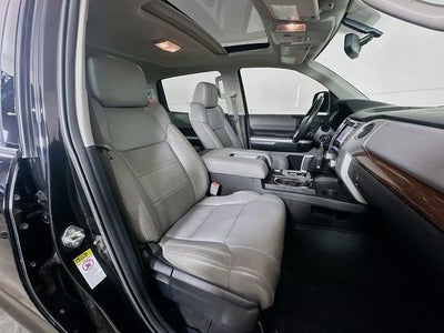 2015 Toyota Tundra Limited CrewMax w/ HEATED LEATHER