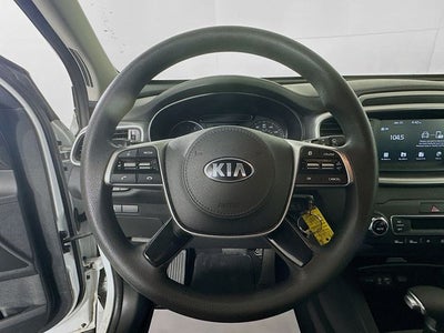2019 Kia Sorento LX AWD w/ CLEAN CARFAX