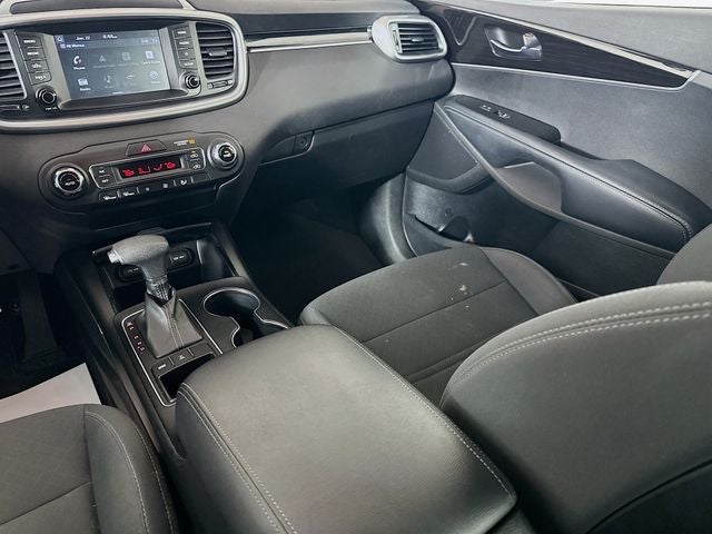 2019 Kia Sorento LX AWD w/ CLEAN CARFAX