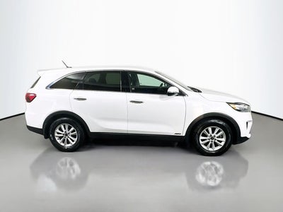 2019 Kia Sorento LX AWD w/ CLEAN CARFAX