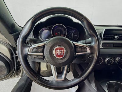 2017 FIAT 124 Spider Classica w/ CLEAN CARFAX