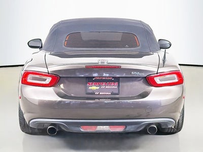 2017 FIAT 124 Spider Classica w/ CLEAN CARFAX