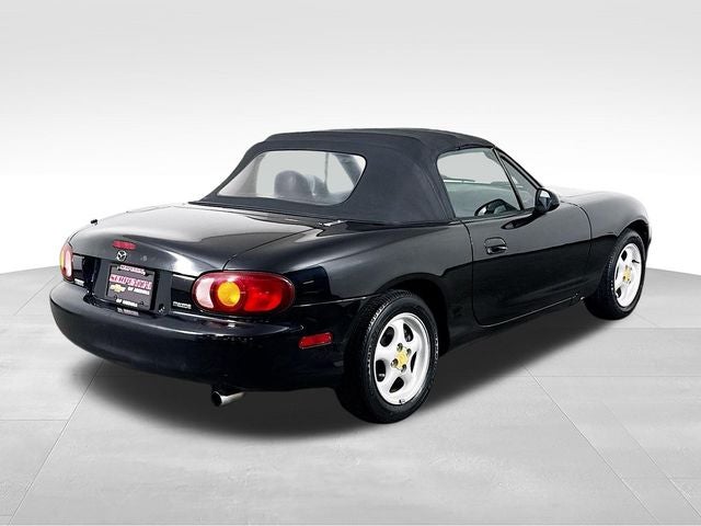 1999 Mazda Mazda Miata w/ ONLY 66K MILES
