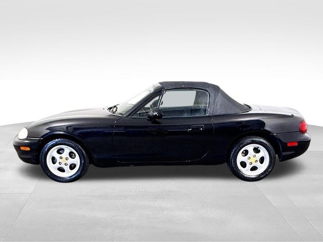 1999 Mazda Mazda Miata w/ ONLY 66K MILES