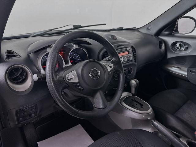 2014 Nissan Juke S AWD w/ ONLY 68K MILES