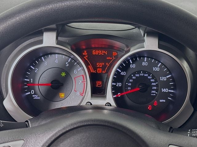 2014 Nissan Juke S AWD w/ ONLY 68K MILES
