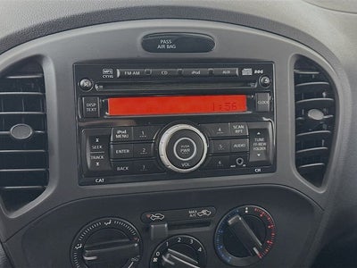 2014 Nissan Juke S AWD w/ ONLY 68K MILES