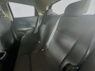 2014 Nissan Juke S AWD w/ ONLY 68K MILES