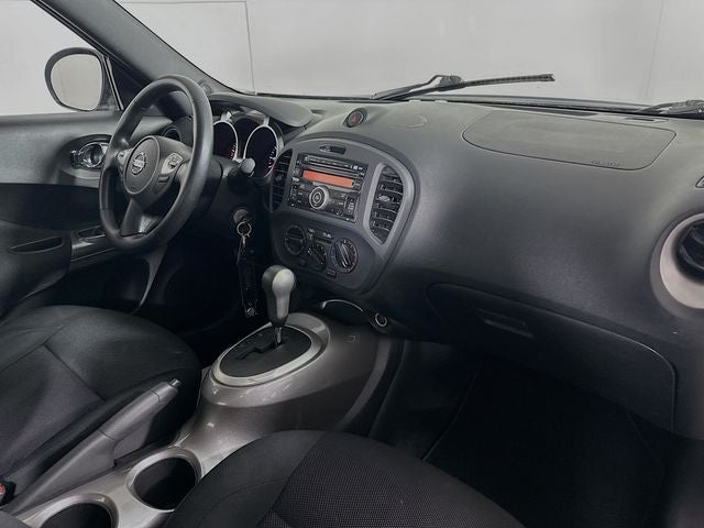 2014 Nissan Juke S AWD w/ ONLY 68K MILES