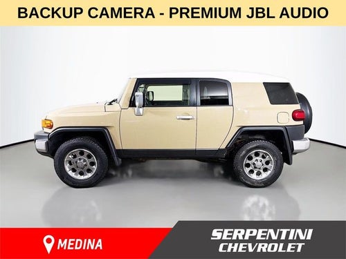 2013 Toyota FJ Cruiser 4WD w/ ONLY 51K MILES