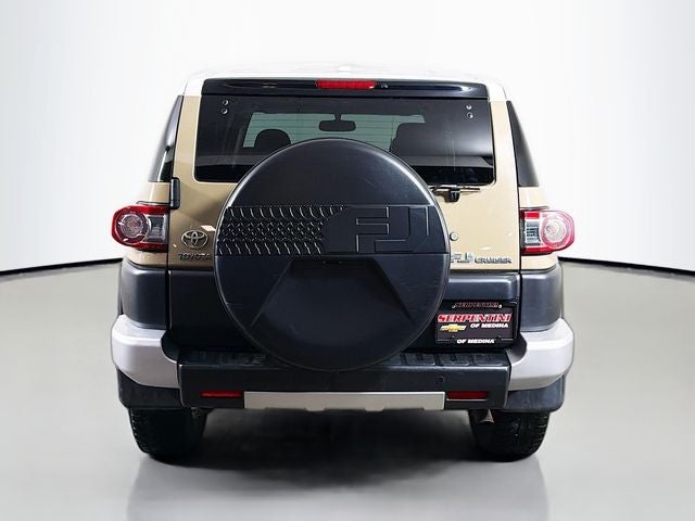 2013 Toyota FJ Cruiser 4WD w/ ONLY 51K MILES