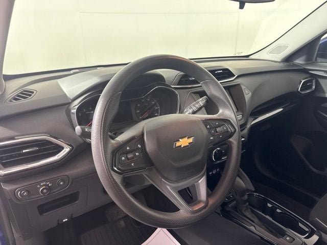 2023 Chevrolet TrailBlazer LT w/ REMOTE START