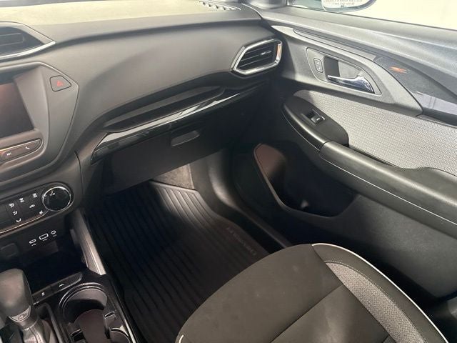 2023 Chevrolet TrailBlazer LT w/ REMOTE START
