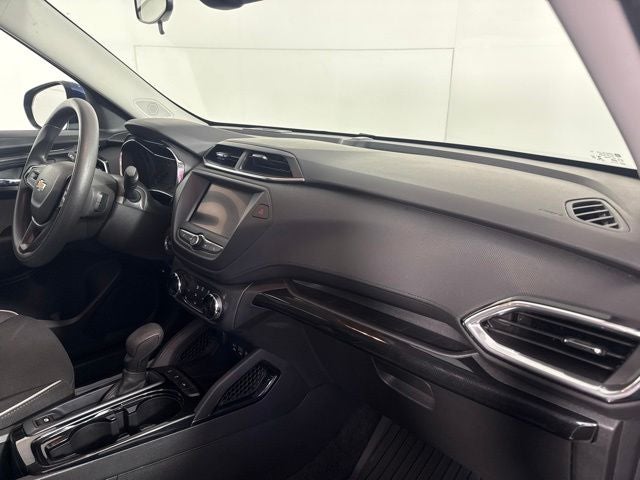2023 Chevrolet TrailBlazer LT w/ REMOTE START
