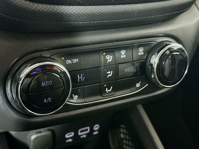 2022 Chevrolet TrailBlazer LT w/ HEATED SEATS