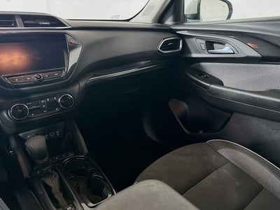 2022 Chevrolet TrailBlazer LT w/ HEATED SEATS