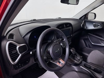 2020 Kia Soul S w/ APPLE CARPLAY