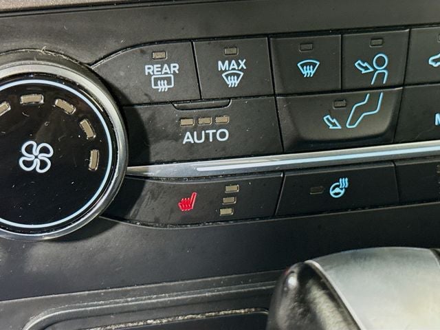 2019 Ford EcoSport SES 4WD w/ HEATED SEATS & WHEEL