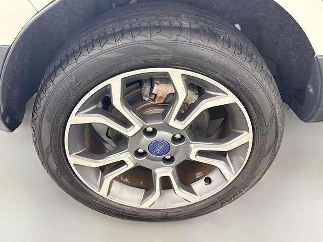 2019 Ford EcoSport SES 4WD w/ HEATED SEATS & WHEEL