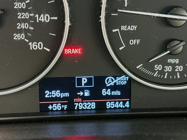 2013 BMW 3 Series 320i xDrive w/ HEATED LEATHER