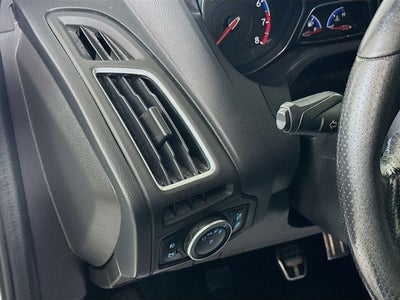 2016 Ford Focus RS w/ RECARO SEATS