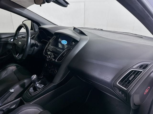 2016 Ford Focus RS w/ RECARO SEATS