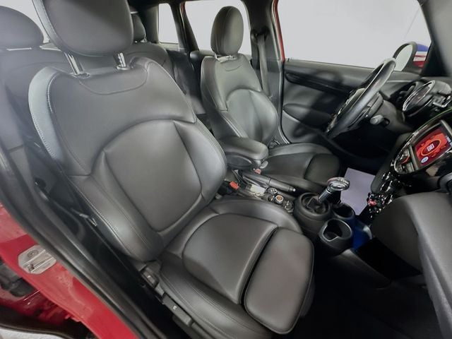 2019 MINI Cooper S Signature w/ MOONROOF
