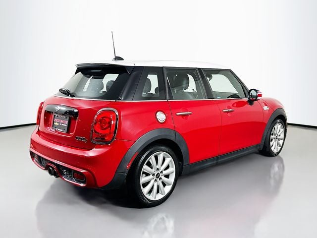 2019 MINI Cooper S Signature w/ MOONROOF