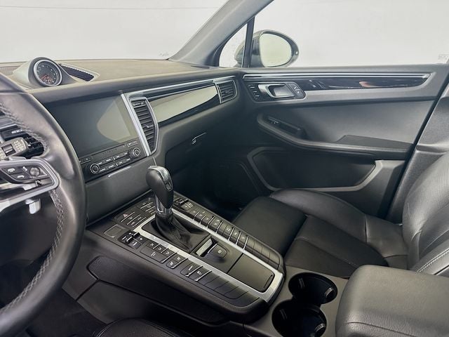 2018 Porsche Macan S AWD w/ PANORMIC ROOF