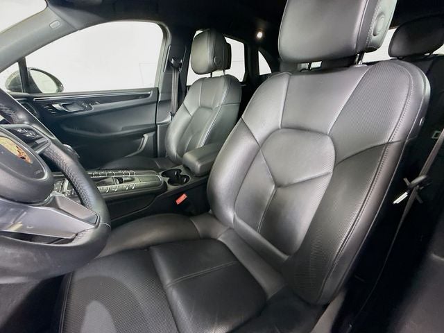 2018 Porsche Macan S AWD w/ PANORMIC ROOF