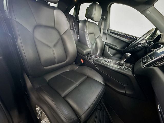 2018 Porsche Macan S AWD w/ PANORMIC ROOF