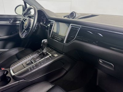 2018 Porsche Macan S AWD w/ PANORMIC ROOF