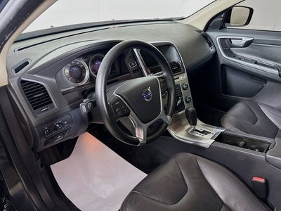 2012 Volvo XC60 T6 AWD w/ ONLY 53K MILES