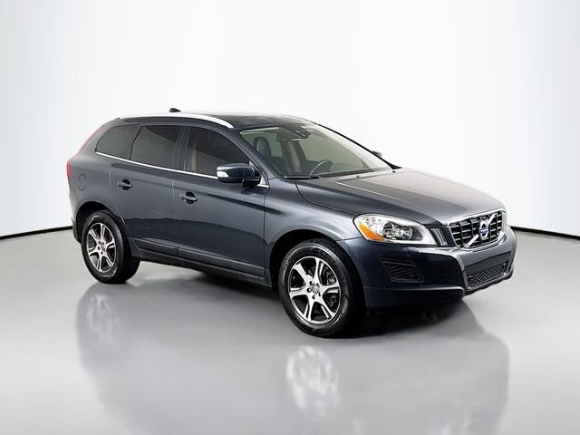 2012 Volvo XC60 T6 AWD w/ ONLY 53K MILES