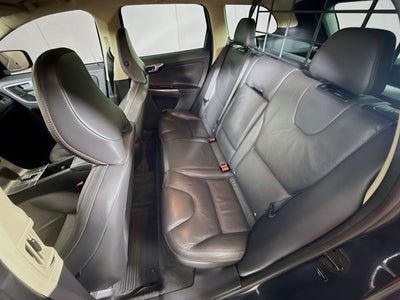 2012 Volvo XC60 T6 AWD w/ ONLY 53K MILES