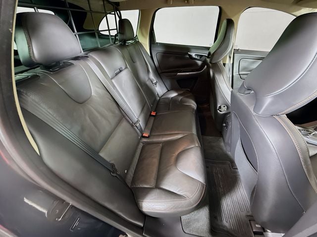 2012 Volvo XC60 T6 AWD w/ ONLY 53K MILES