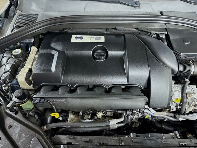 2012 Volvo XC60 T6 AWD w/ ONLY 53K MILES