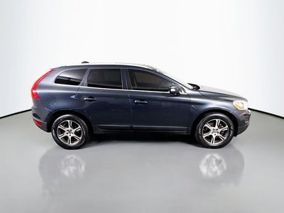 2012 Volvo XC60 T6 AWD w/ ONLY 53K MILES