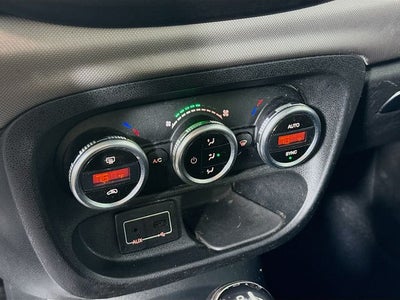 2017 FIAT 500L Pop ONE OWNER/CLEAN CARFAX