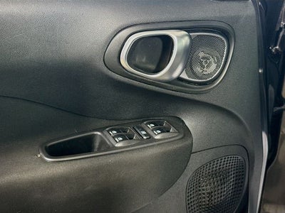 2017 FIAT 500L Pop ONE OWNER/CLEAN CARFAX