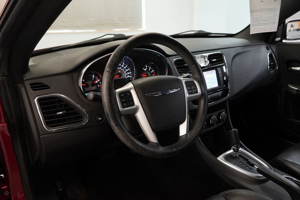 2012 Chrysler 200 Limited CONVERTIBLE(PRE-AUCTION)